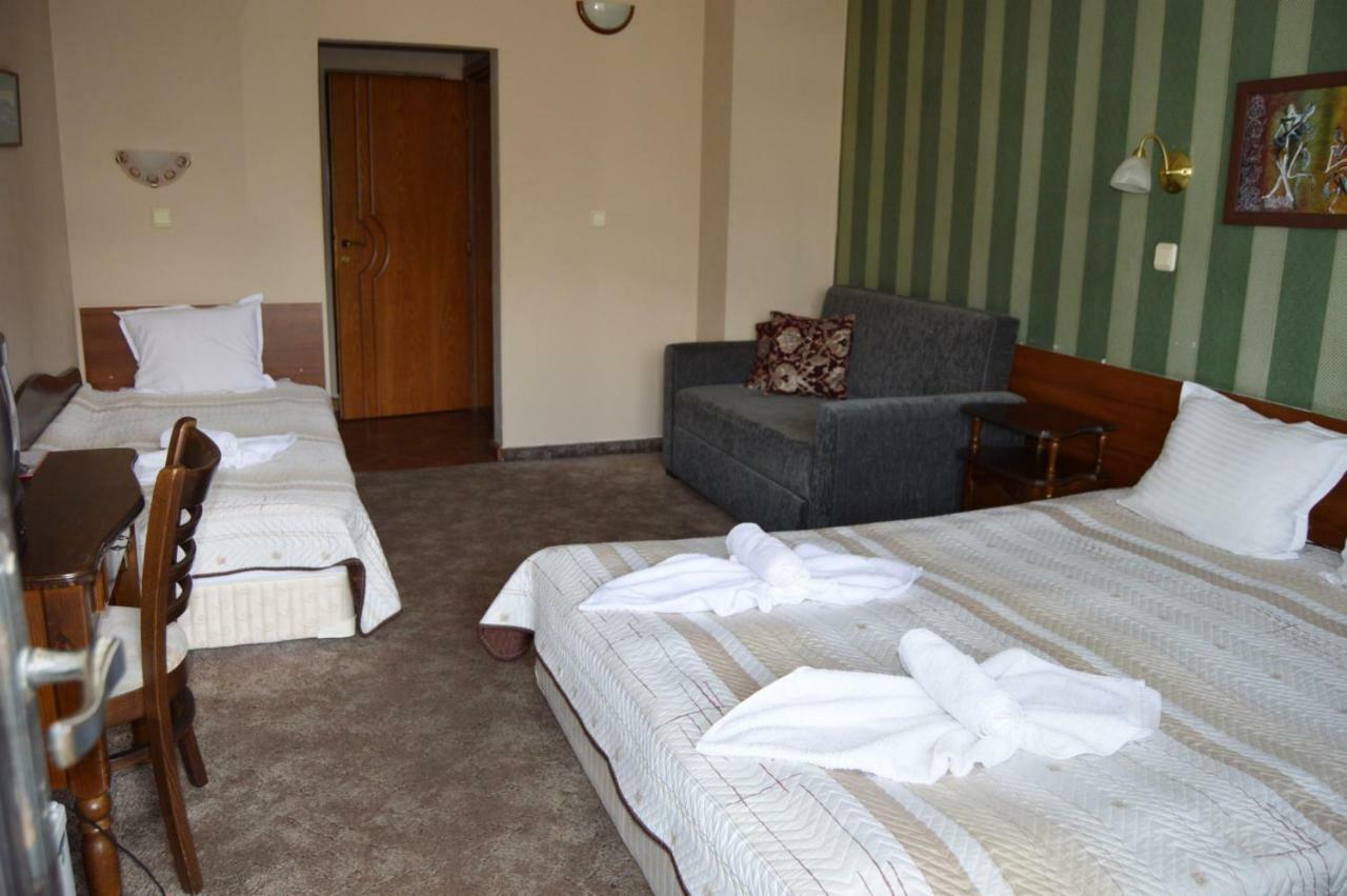 Hotel St. George Pobedonosets バンスコ エクステリア 写真