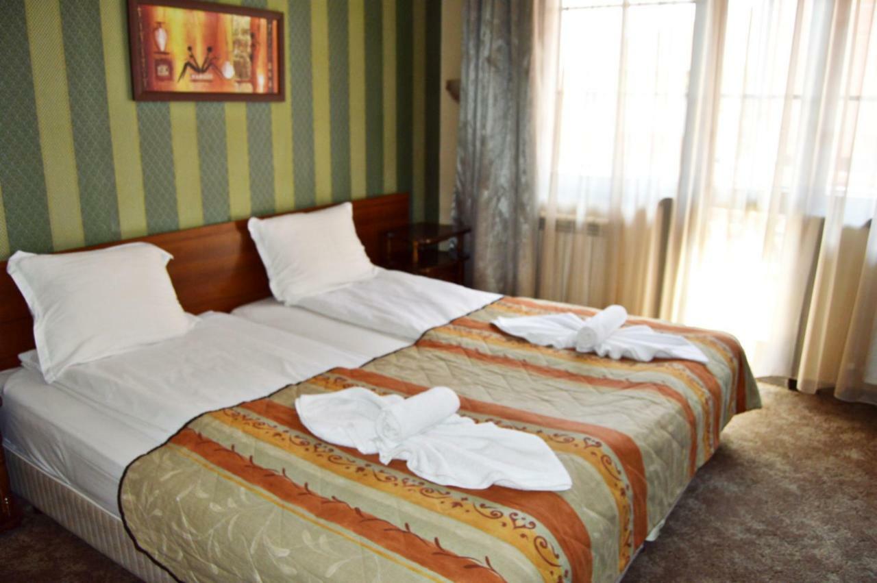 Hotel St. George Pobedonosets バンスコ エクステリア 写真