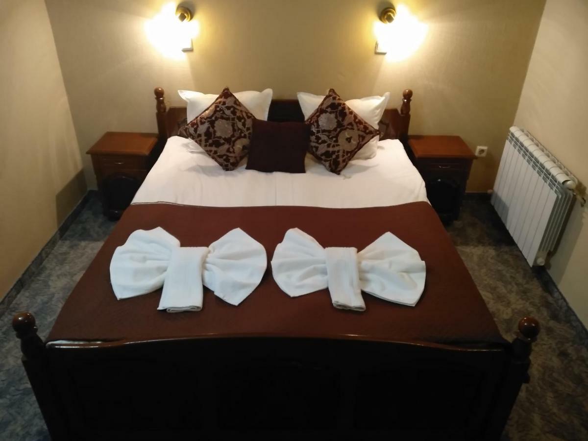 Hotel St. George Pobedonosets バンスコ エクステリア 写真